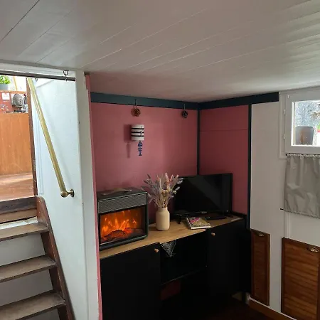 Hotel en barco Péniche Helios Metz