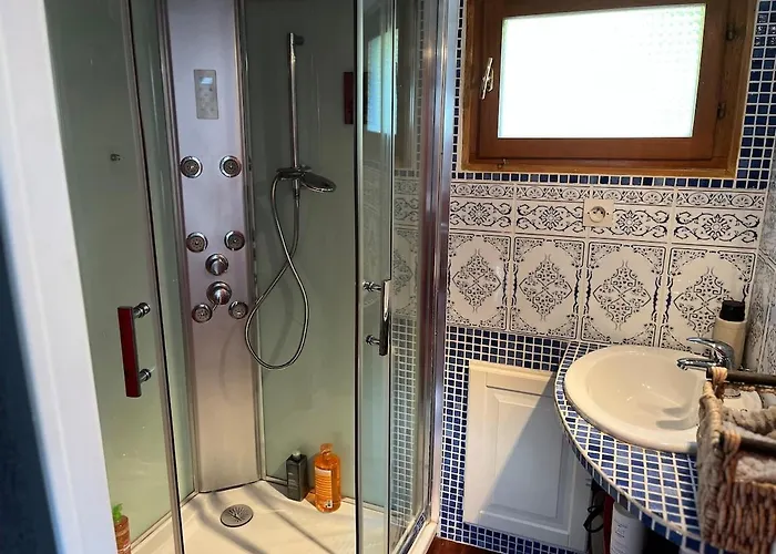 Péniche Helios Botel